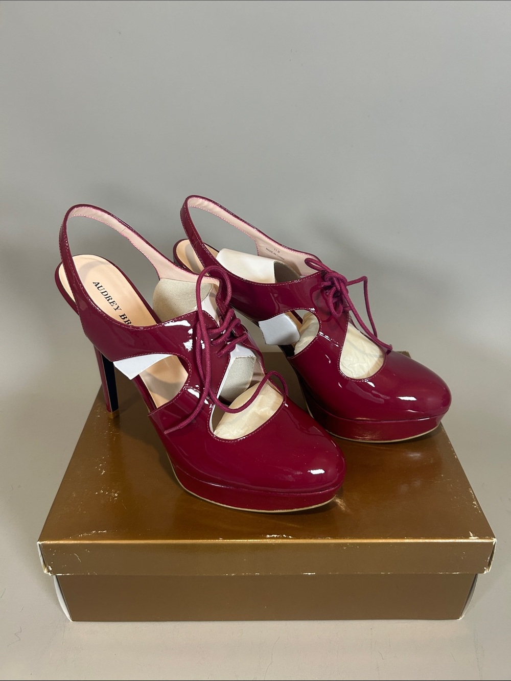 (10+) Audrey Brooke Clarissa Fuschia Patent Leather Platform Heels 11 M NIB